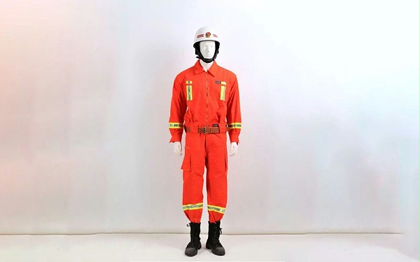 防护服