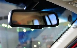 提升行车安全，PC/ASA材料应用在汽车内饰后视镜外壳中的性能优势