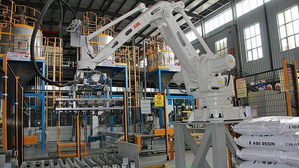 智能码垛机器人