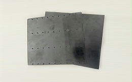 跟中新华美一起探索应用在新能源汽车领域的明星产品：阻燃PC/ABS材料