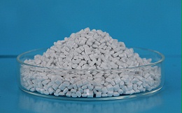 解析：玻纤阻燃PC材料在投影仪中的应用有什么优势